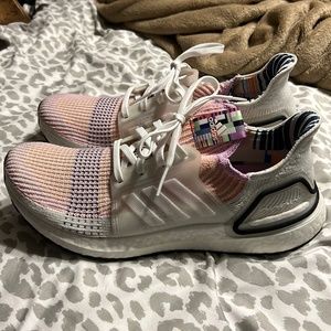 Women's Adidas shoe